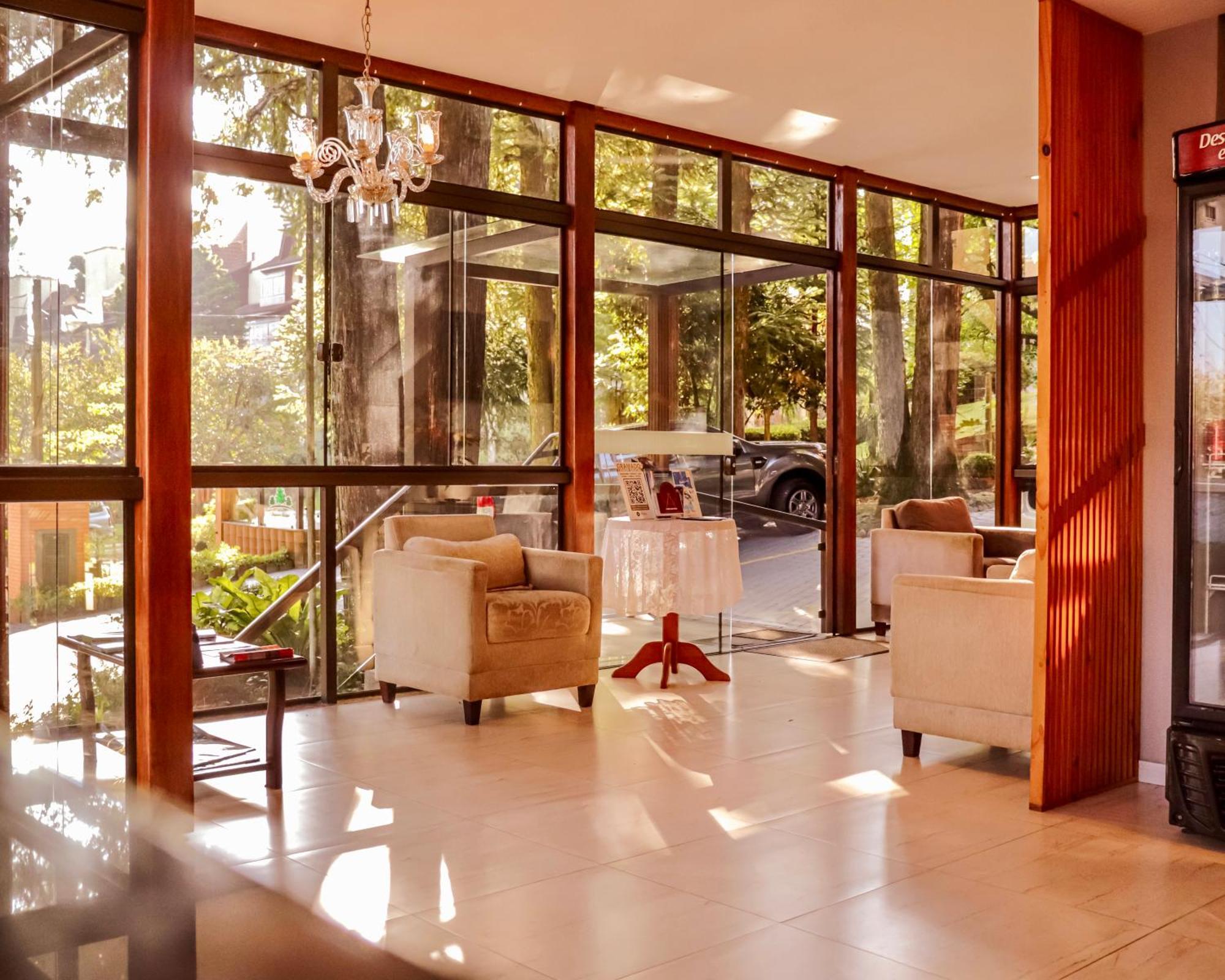 Pequeno Bosque Hotel