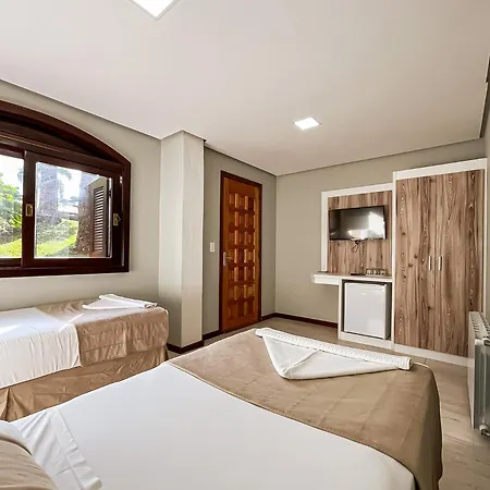 Hotel Pequeno Bosque Gramado Exterior photo