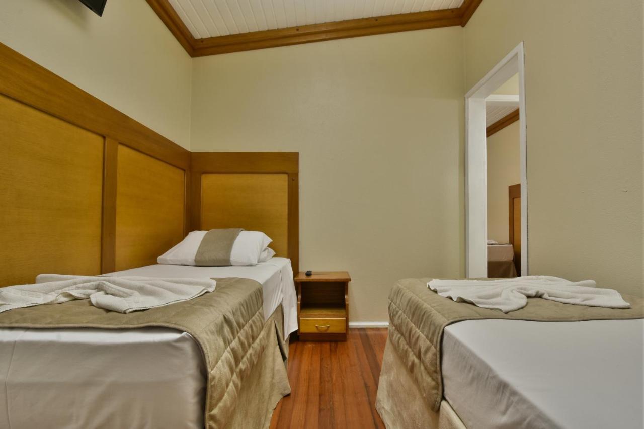 Pequeno Bosque Hotel